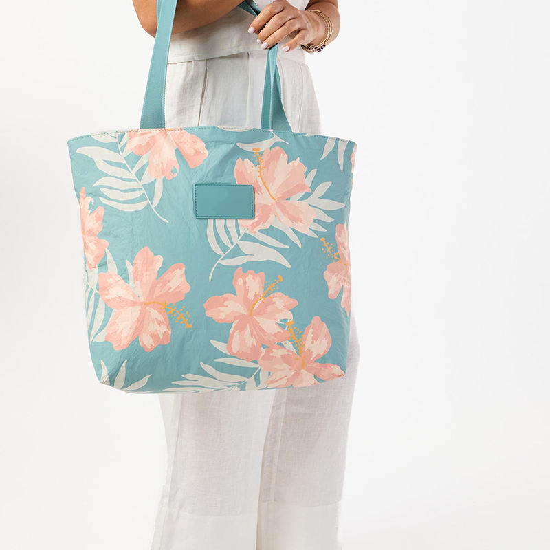 Extra Large Waterproof Splash Proof Dupont Paper Custom Print Shoulder Zipper Beach Shopping Tyvek Tote Bag With Pocket